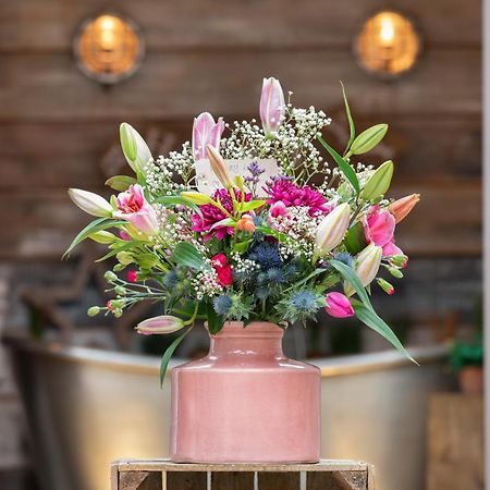 Villa The Cowshed At Cheshire Boutique Barns Nantwich Esterno foto