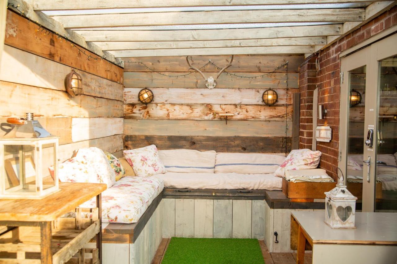 Villa The Cowshed At Cheshire Boutique Barns Nantwich Esterno foto