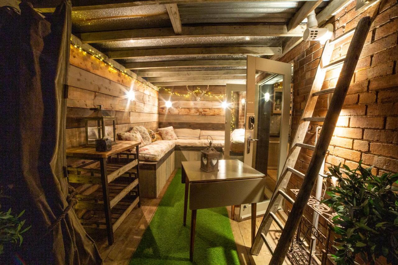 Villa The Cowshed At Cheshire Boutique Barns Nantwich Esterno foto